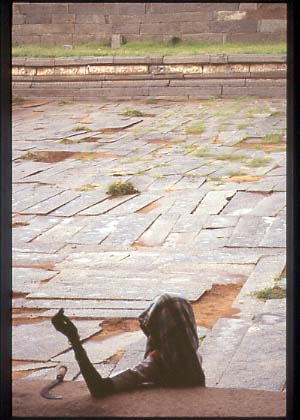 India_hampi_people03