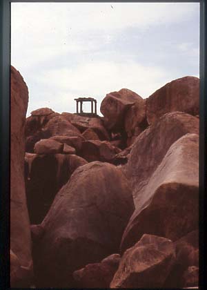 India_hampi_ruins14