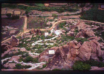 India_hampi_ruins20